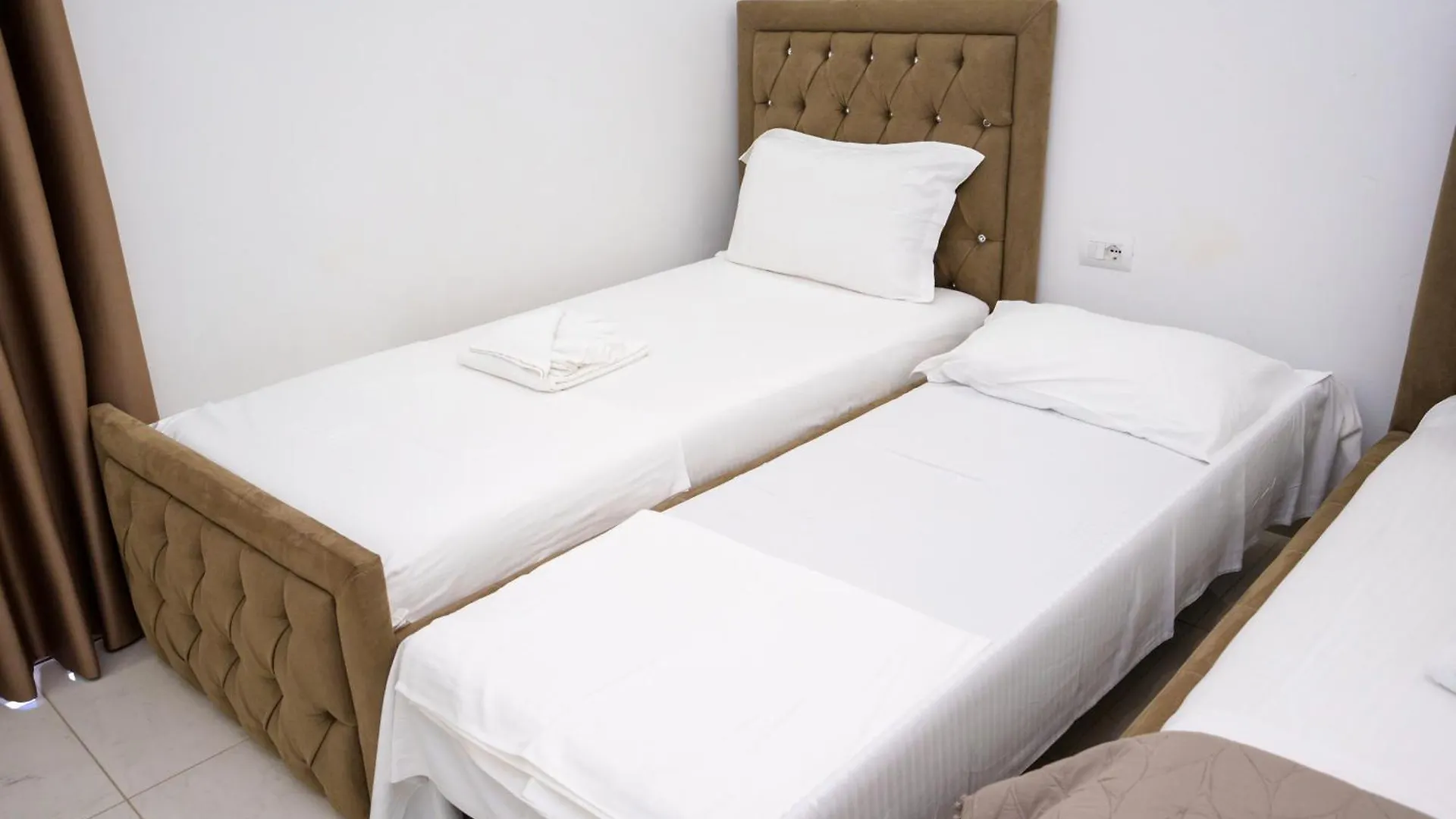 Sea La Vie By Hotel Anna Ksamil Hotel apartamentowy