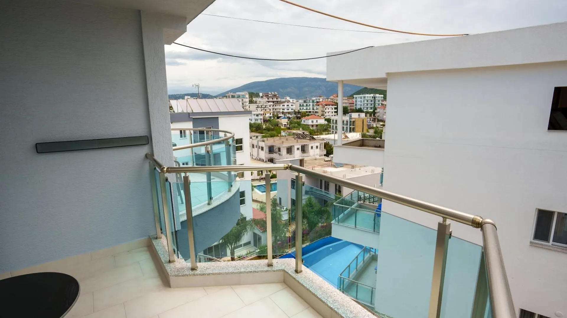 Apartahotel Sea La Vie By Hotel Anna Ksamil Albania