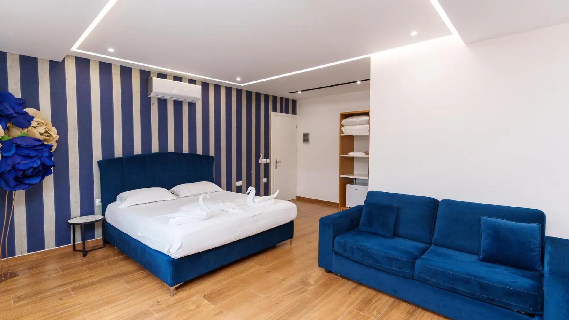 Sea La Vie By Hotel Anna Ksamil 0*,