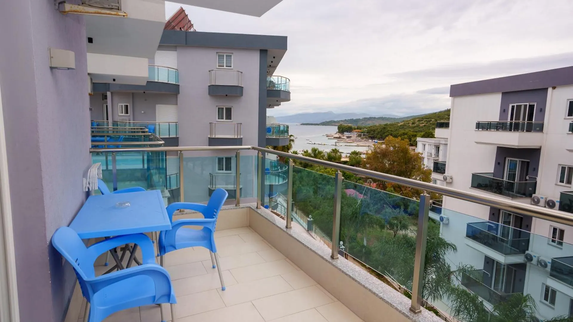 Sea La Vie By Hotel Anna Ksamil 0*,