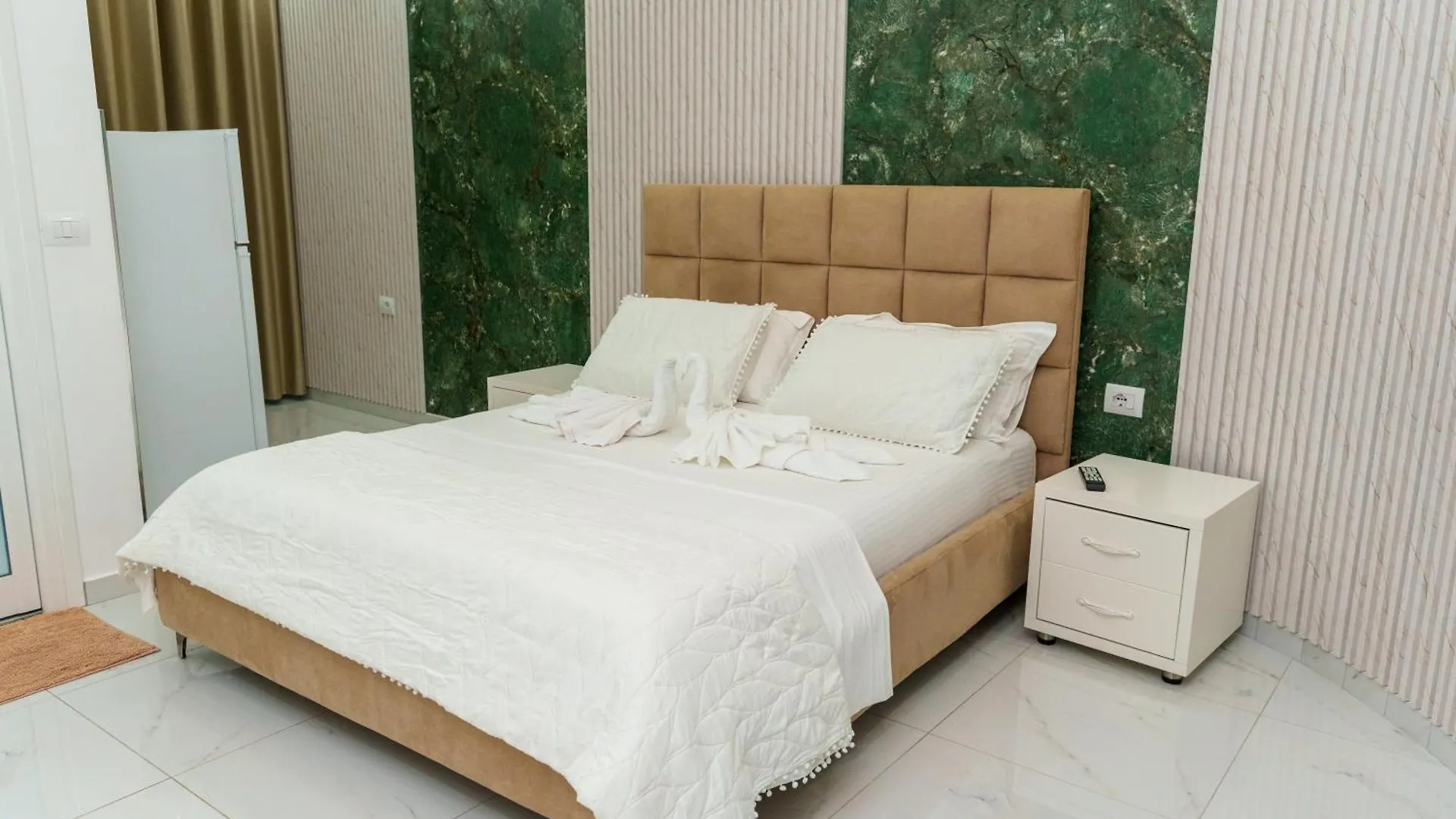 Sea La Vie By Hotel Anna Ksamil Aparthotel