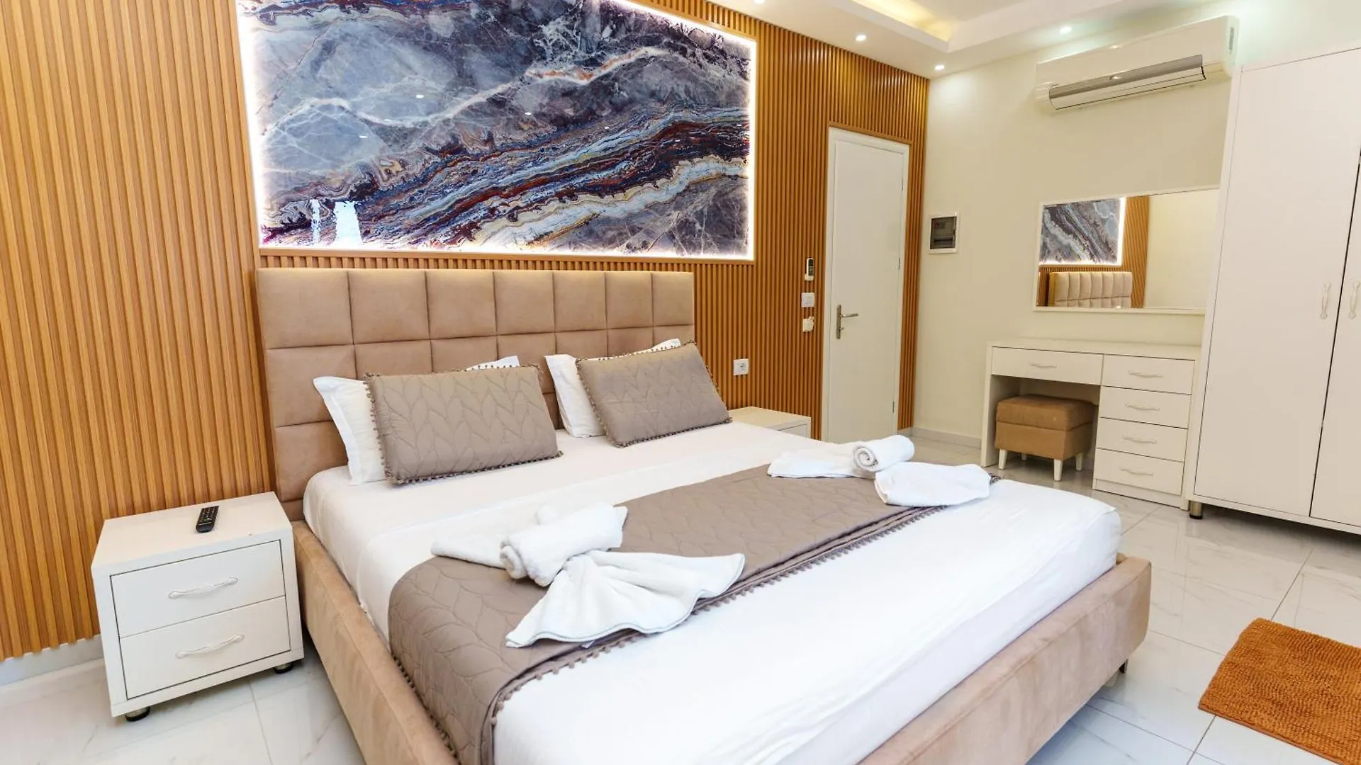 Sea La Vie By Hotel Anna Ksamil Aparthotel