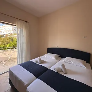 Ion Sea View Apartamento